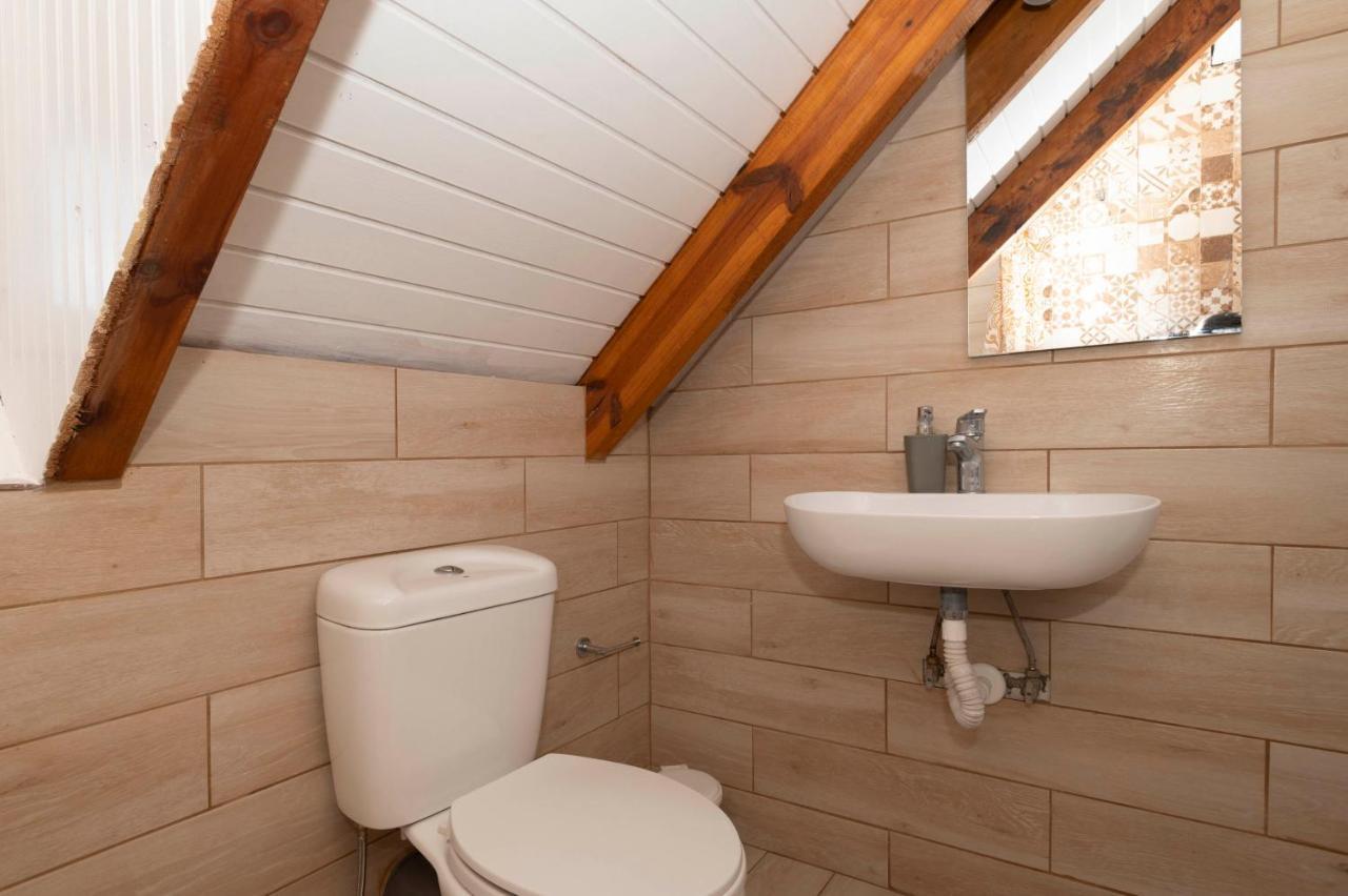 지아로바 Giorgos House Attic 아파트 외부 사진