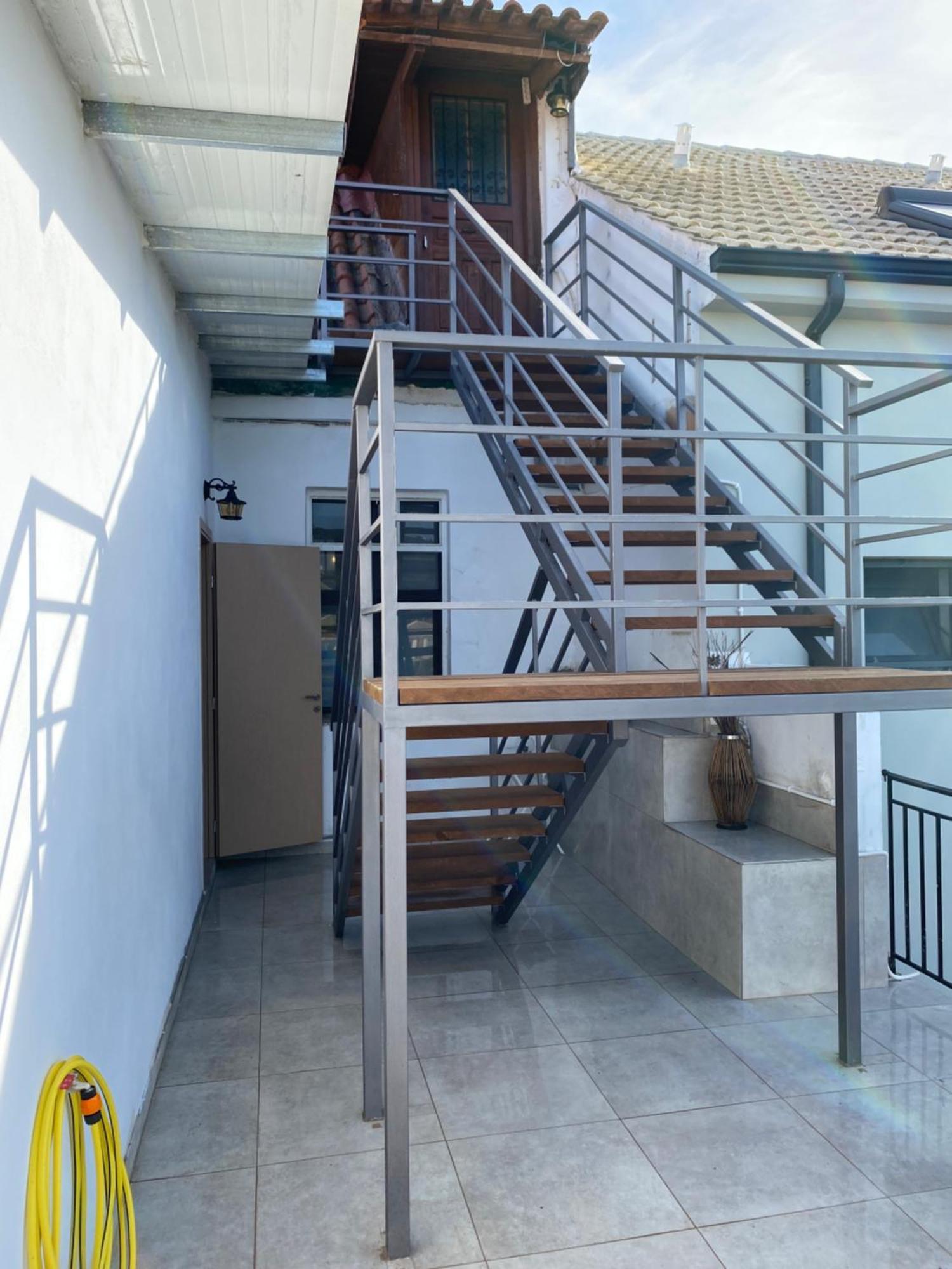 지아로바 Giorgos House Attic 아파트 외부 사진